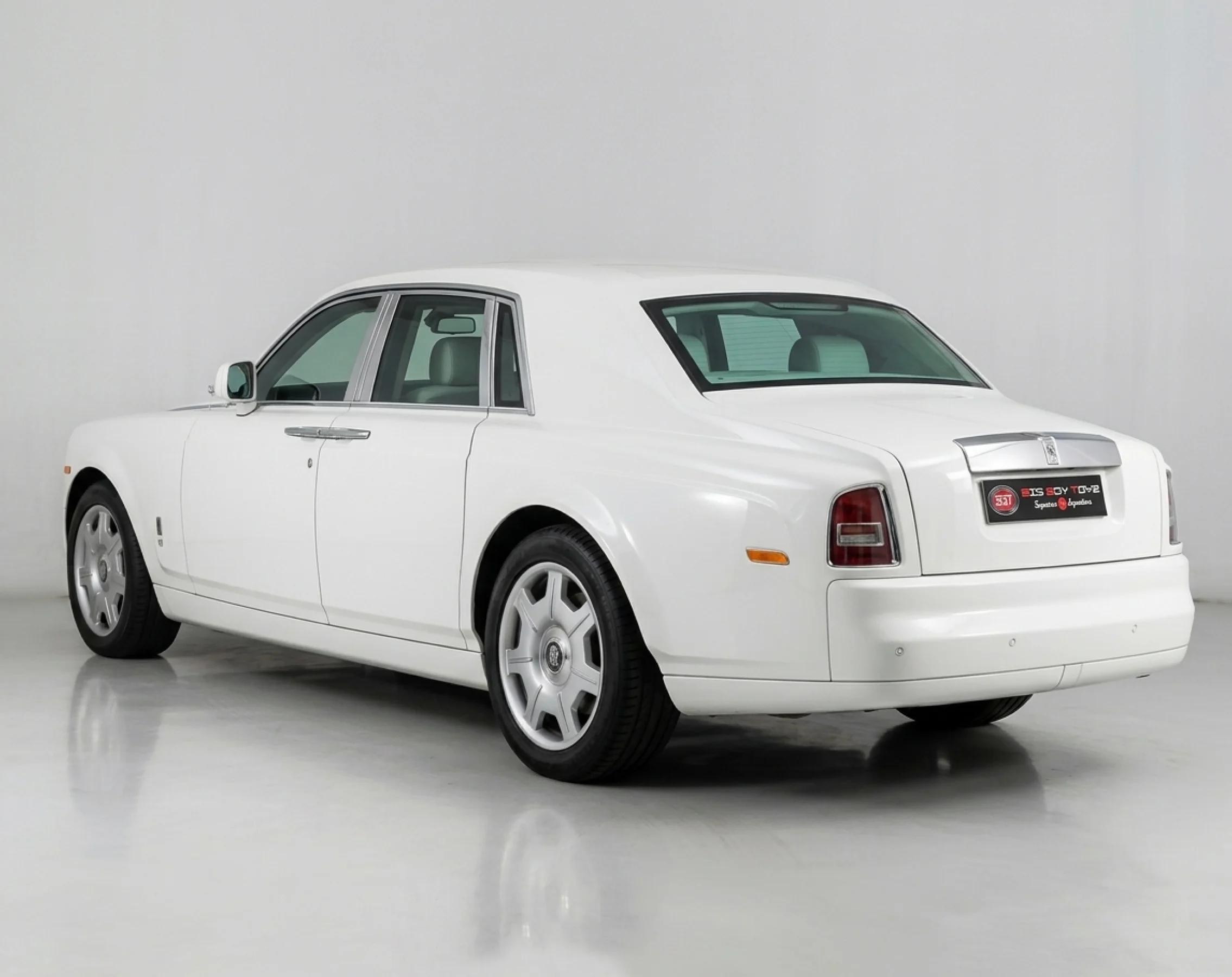Rolls-Royce Cullinan / Ghost / Phantom - image 3